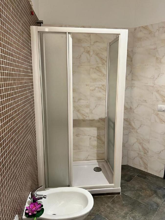 Bnbook Residence Matteotti Novara Luaran gambar